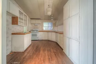 26151 Kentia Palm Dr, Homeland, CA 92548 - Photo 3