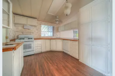 26151 Kentia Palm Drive, Homeland, CA 92548 - Photo 17