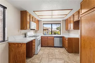 10545 Sunburst Dr, Rancho Cucamonga, CA 91730 - Photo 7