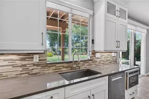 32920 Northshire Cir, Temecula, CA 92592 - Photo 15