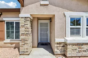 988 Roxanne, Hemet, CA 92543 - Photo 3