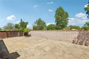 988 Roxanne, Hemet, CA 92543 - Photo 33