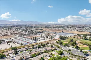 988 Roxanne, Hemet, CA 92543 - Photo 37