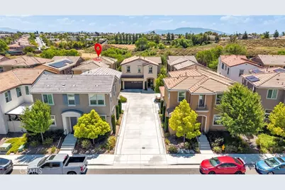 40042 Calle Real, Murrieta, CA 92563 - Photo 3