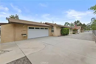 2761 Redlands, Perris, CA 92571 - Photo 19