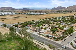 2761 Redlands, Perris, CA 92571 - Photo 71