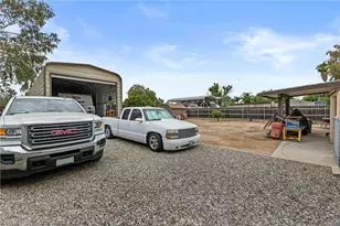 2761 Redlands, Perris, CA 92571 - Photo 43