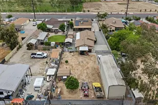 2761 Redlands, Perris, CA 92571 - Photo 63