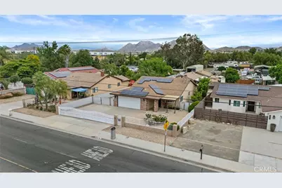 2761 Redlands, Perris, CA 92571 - Photo 69