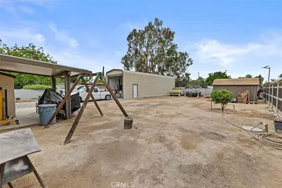 2761 Redlands, Perris, CA 92571 - Photo 41