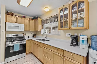 2761 Redlands, Perris, CA 92571 - Photo 29
