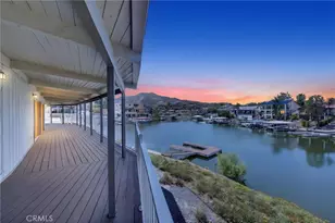 30199 Windward Dr, Canyon Lake, CA 92587 - Photo 3