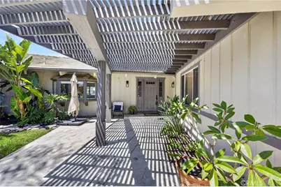 30199 Windward Drive, Canyon Lake, CA 92587 - Photo 3