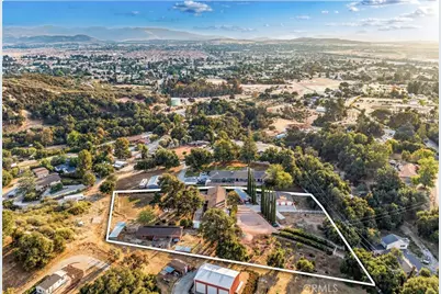 9312 Avenida Altura Bella, Cherry Valley, CA 92223 - Photo 3