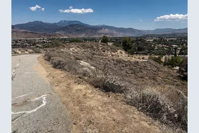 4020 Charlton Avenue, Hemet, CA 92544 - Photo 17