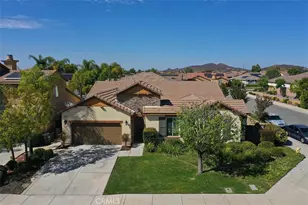 30756 Olympia Rose Dr, Murrieta, CA 92563 - Photo 29
