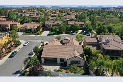 30756 Olympia Rose Drive, Murrieta, CA 92563 - Photo 27