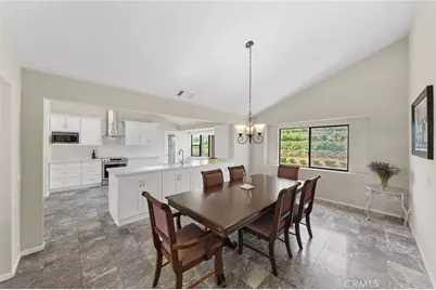 42371 Via De Los Fideos, Temecula, CA 92590 - Photo 25