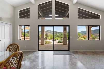 42371 Via De Los Fideos, Temecula, CA 92590 - Photo 23