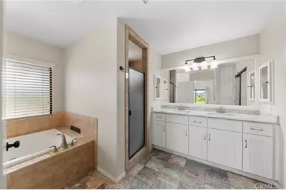 42371 Via De Los Fideos, Temecula, CA 92590 - Photo 51