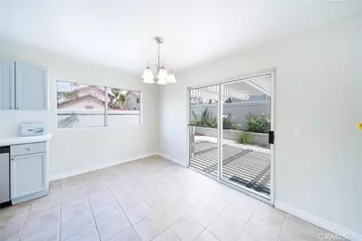 877 Willowcreek, Corona, CA 92878 - Photo 17