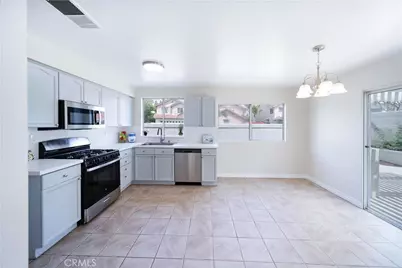 877 Willowcreek, Corona, CA 92878 - Photo 13