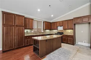 7860 January Dr, Hemet, CA 92545 - Photo 5