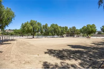 37055 De Portola Rd, Temecula, CA 94592 - Photo 7