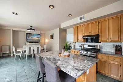 23926 Button Bush Court, Murrieta, CA 92562 - Photo 9