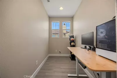 1800 E Lakeshore Drive #1601, Lake Elsinore, CA 92530 - Photo 11