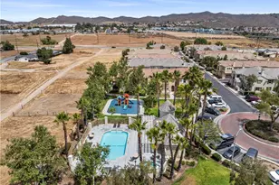 1800 E Lakeshore Dr, Lake Elsinore, CA 92530 - Photo 23