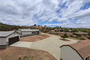 40705 Calle Vecina, Temecula, CA 92592 - Photo 5