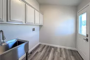 40705 Calle Vecina, Temecula, CA 92592 - Photo 11