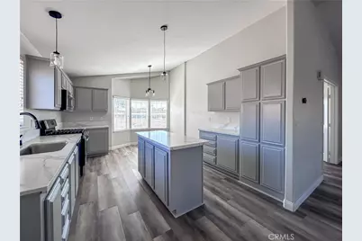 40705 Calle Vecina, Temecula, CA 92592 - Photo 13