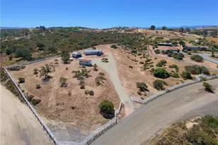 40705 Calle Vecina, Temecula, CA 92592 - Photo 39