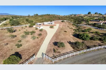 40705 Calle Vecina, Temecula, CA 92592 - Photo 35
