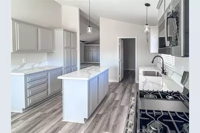 40705 Calle Vecina, Temecula, CA 92592 - Photo 11