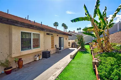 22196 Hoofbeat Way, Canyon Lake, CA 92587 - Photo 25