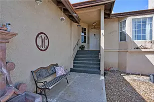 22196 Hoofbeat Way, Canyon Lake, CA 92587 - Photo 3