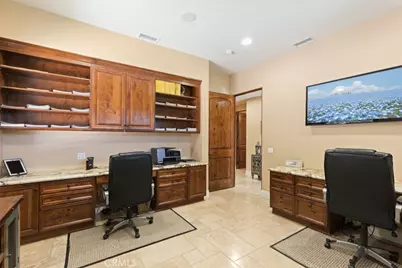 21128 Via Los Laureles, Murrieta, CA 92562 - Photo 25
