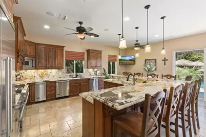 21128 Via Los Laureles, Murrieta, CA 92562 - Photo 15