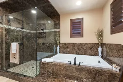 21128 Via Los Laureles, Murrieta, CA 92562 - Photo 23