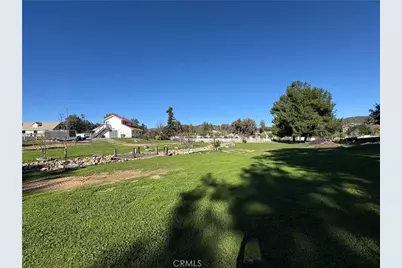 37626 Avenida La Cresta, Murrieta, CA 92562 - Photo 13
