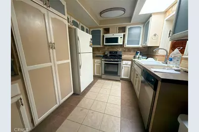 2410 El Toro, Hemet, CA 92545 - Photo 3