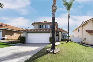 39410 Medina Ct, Murrieta, CA 92562 - Photo 3