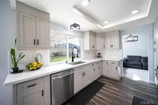 39410 Medina Ct, Murrieta, CA 92562 - Photo 13