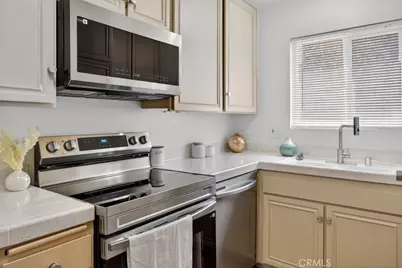 28500 Via Princesa #D, Murrieta, CA 92563 - Photo 15