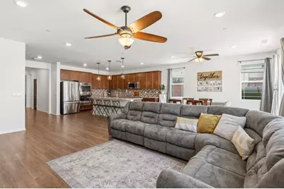 29100 Redwood, Menifee, CA 92584 - Photo 5
