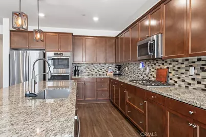 29100 Redwood, Menifee, CA 92584 - Photo 9