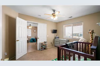 5228 Verenda, 29 Palms MCB, CA 92277 - Photo 5